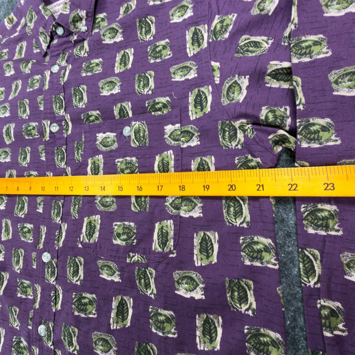 Wrangler Rugged Wear Leaf Print Shirt Mens M Purple Cotton NWT R960LLV - take2supply