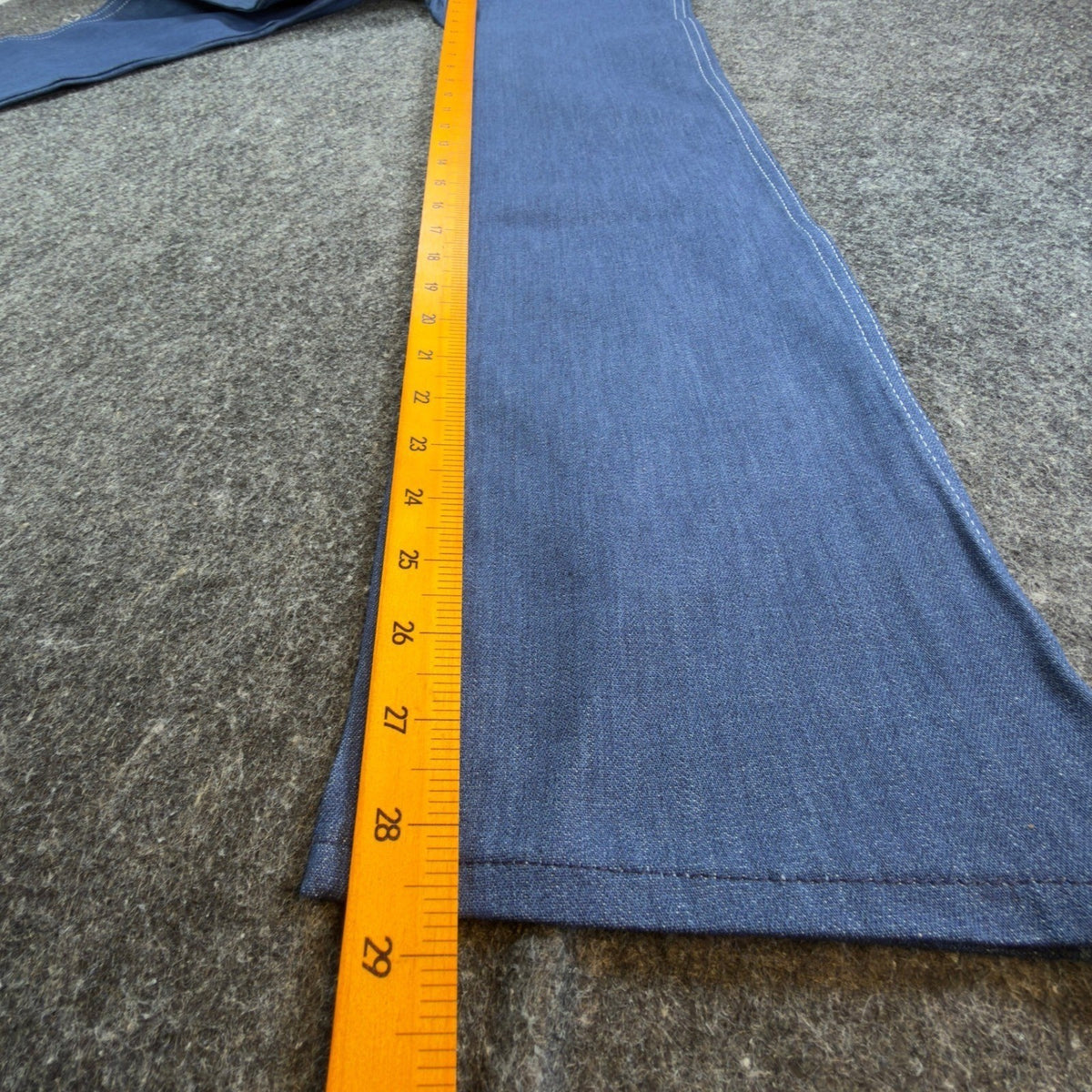 Maverick Vintage 80s Jeans Girls 10 Reg Blue Straight Leg NOS NWT 24x28 - take2supply