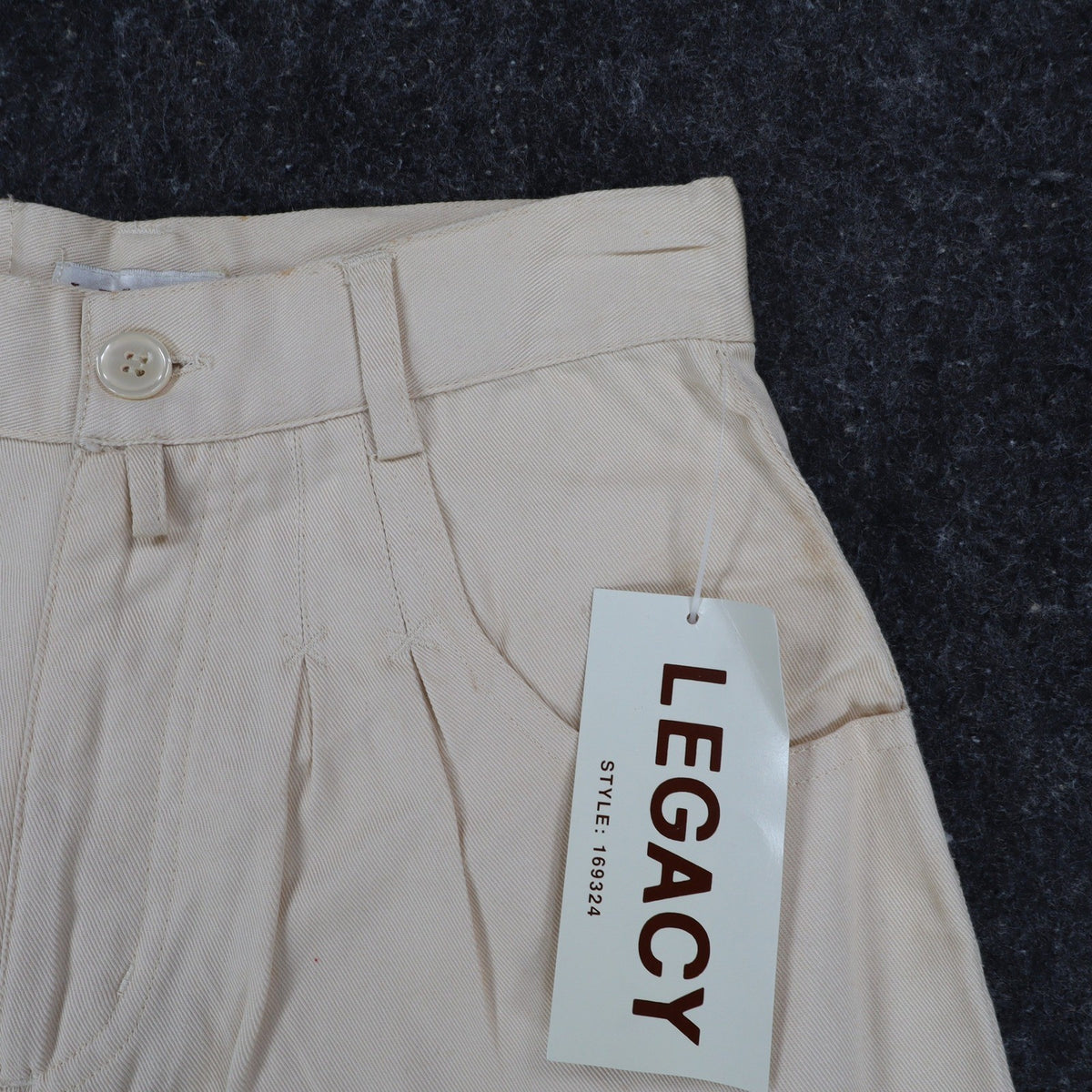 Legacy Jeans Pleated Shorts Womens 7 Vintage 90s Beige Cotton High Waisted NWT - take2supply