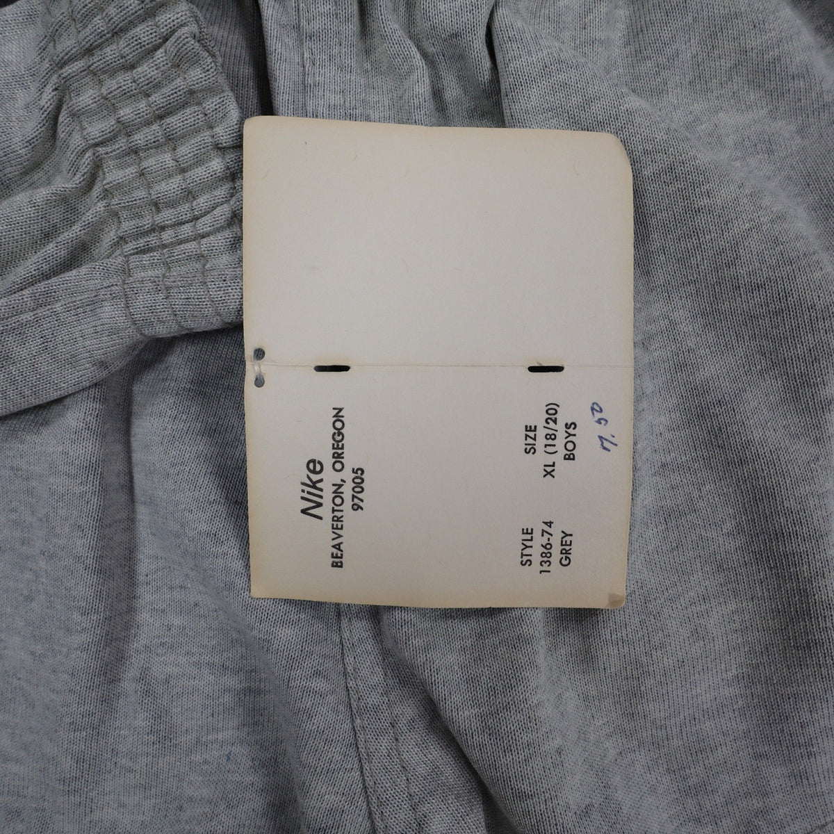 Nike Vintage Shorts Boys XL 18/20 80s 90s Grey Deadstock Made in USA 1386-74 - take2supply