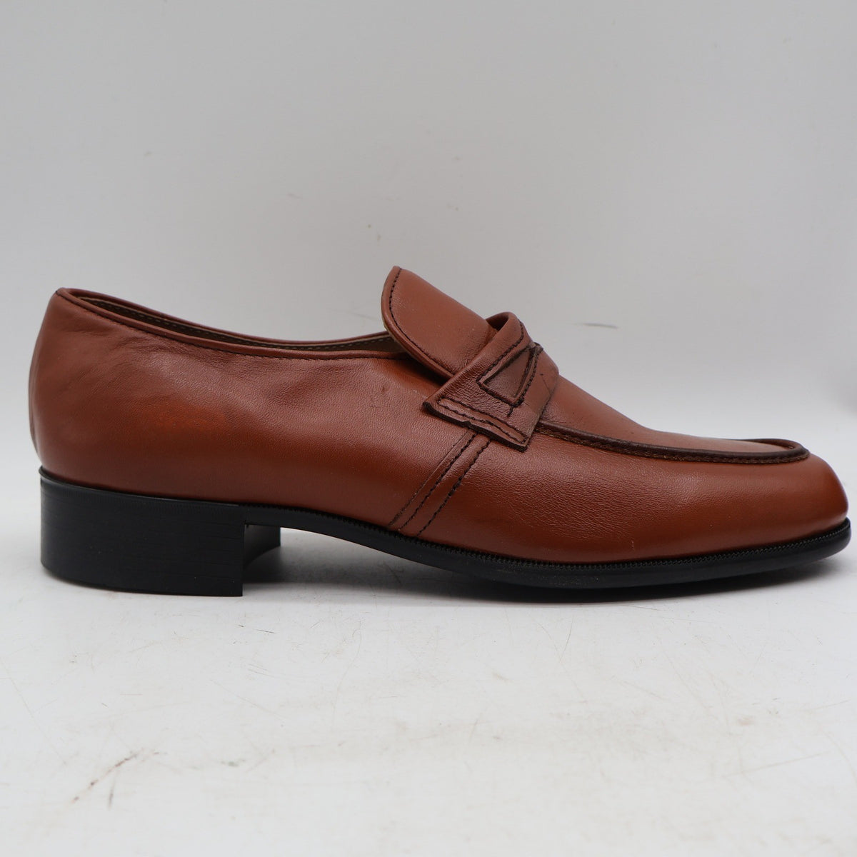 Barclay Penny Loafers Mens 8.5 D Vintage Brown Leather Moc Toe Made in USA - take2supply