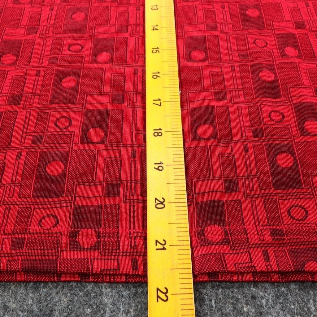 N Touch Tank Top Womens Size M Red Black Geometric Sleeveless Textured Knit NWT - take2supply
