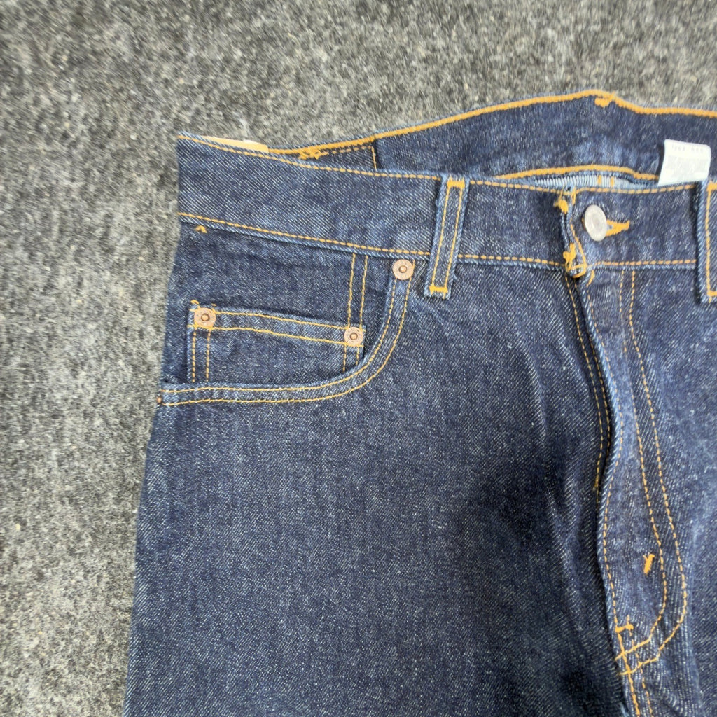 Levi's 2000s 565 Wide Leg Jeans Boys 30x32 Dark Indigo Deadstock NWT Vintage - take2supply