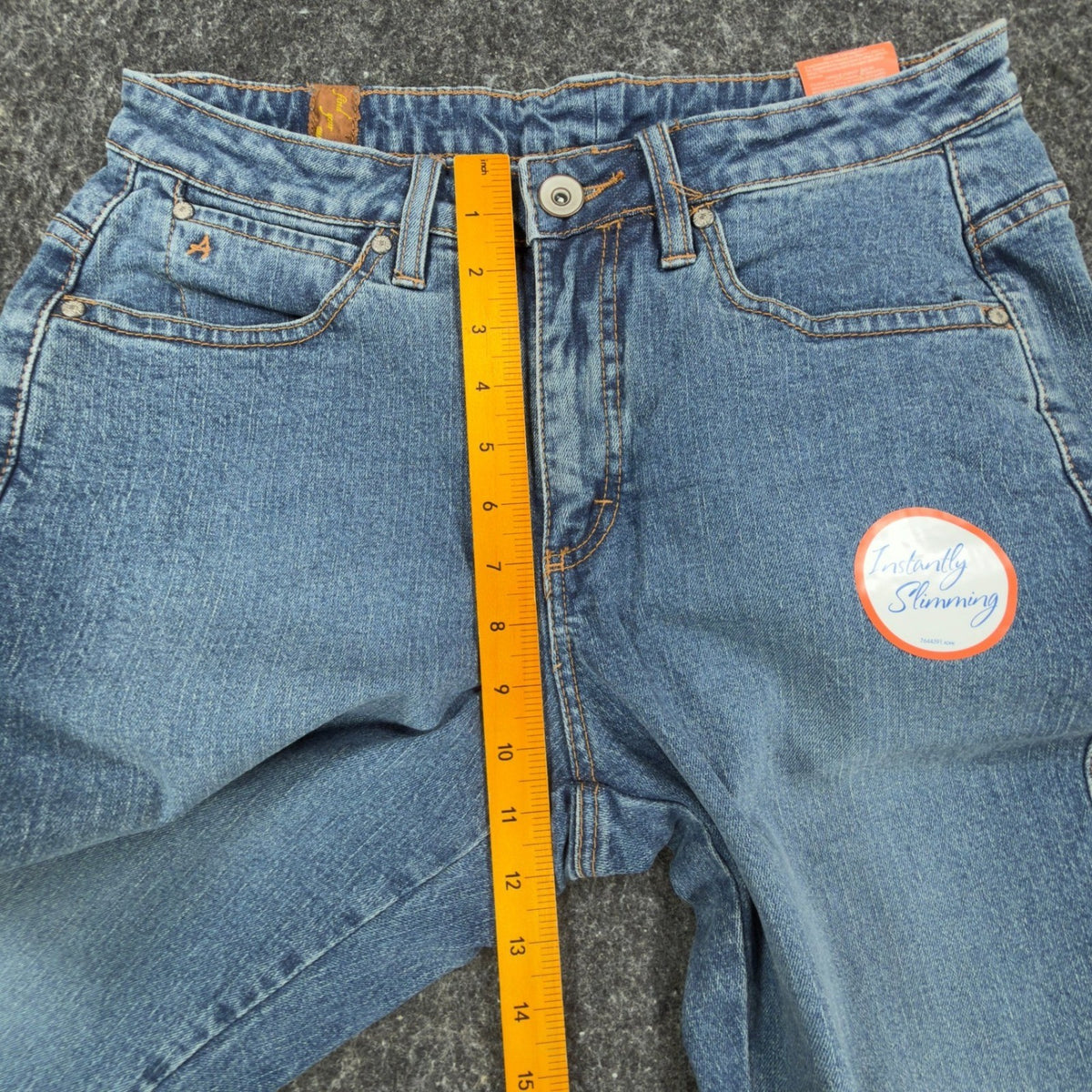 Wrangler Aura Jeans 10 SHT Blue Denim Instantly Slimming Straight Leg NWT - take2supply