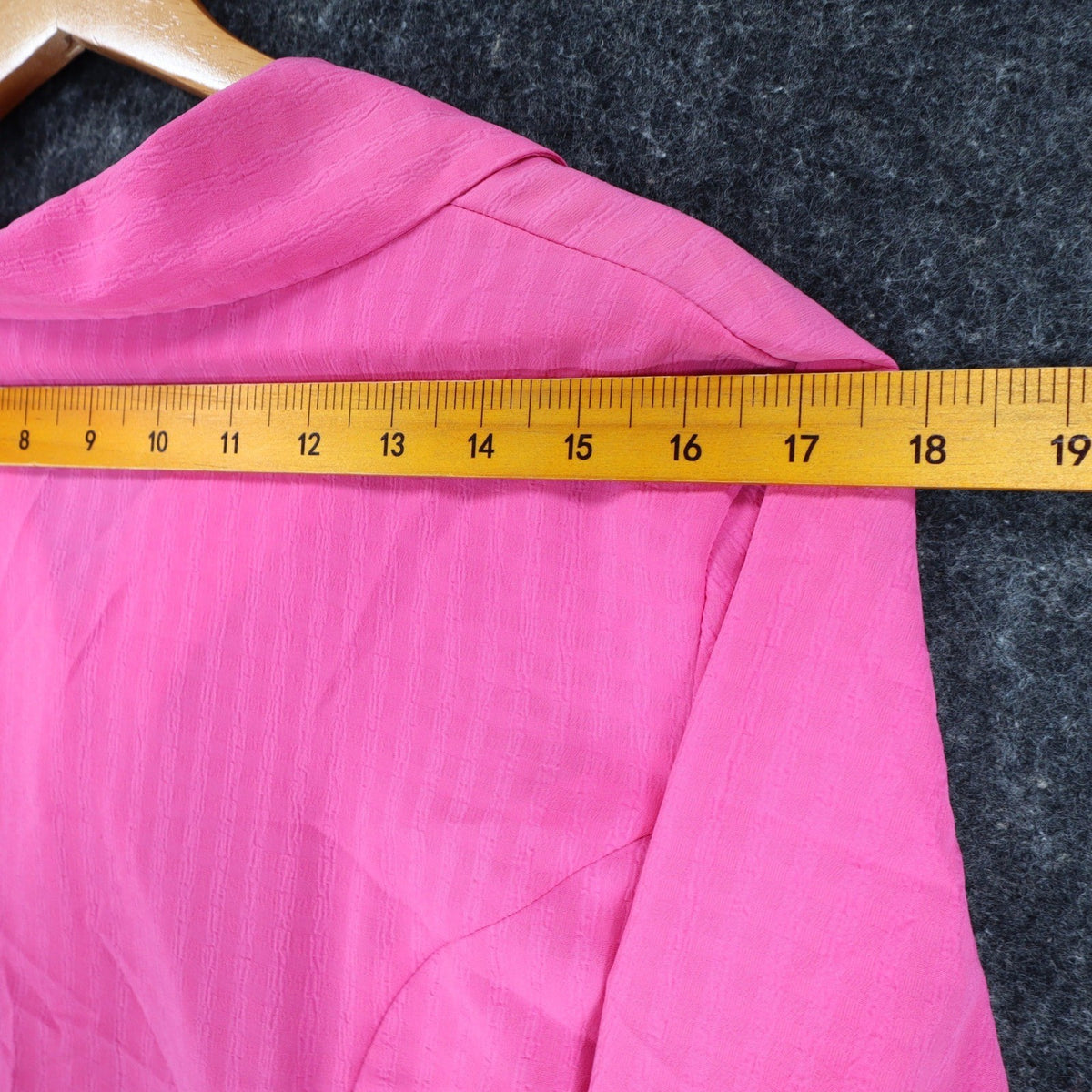 Claudia Richard Blouse Womens Small Pink Vintage 90s Roll Tab Sleeve Textured - take2supply