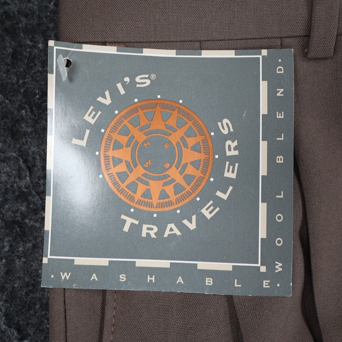 Levi's Action Slacks Pants Mens 34x29 Vintage 80s Deadstock Pleated Taupe Brown - take2supply