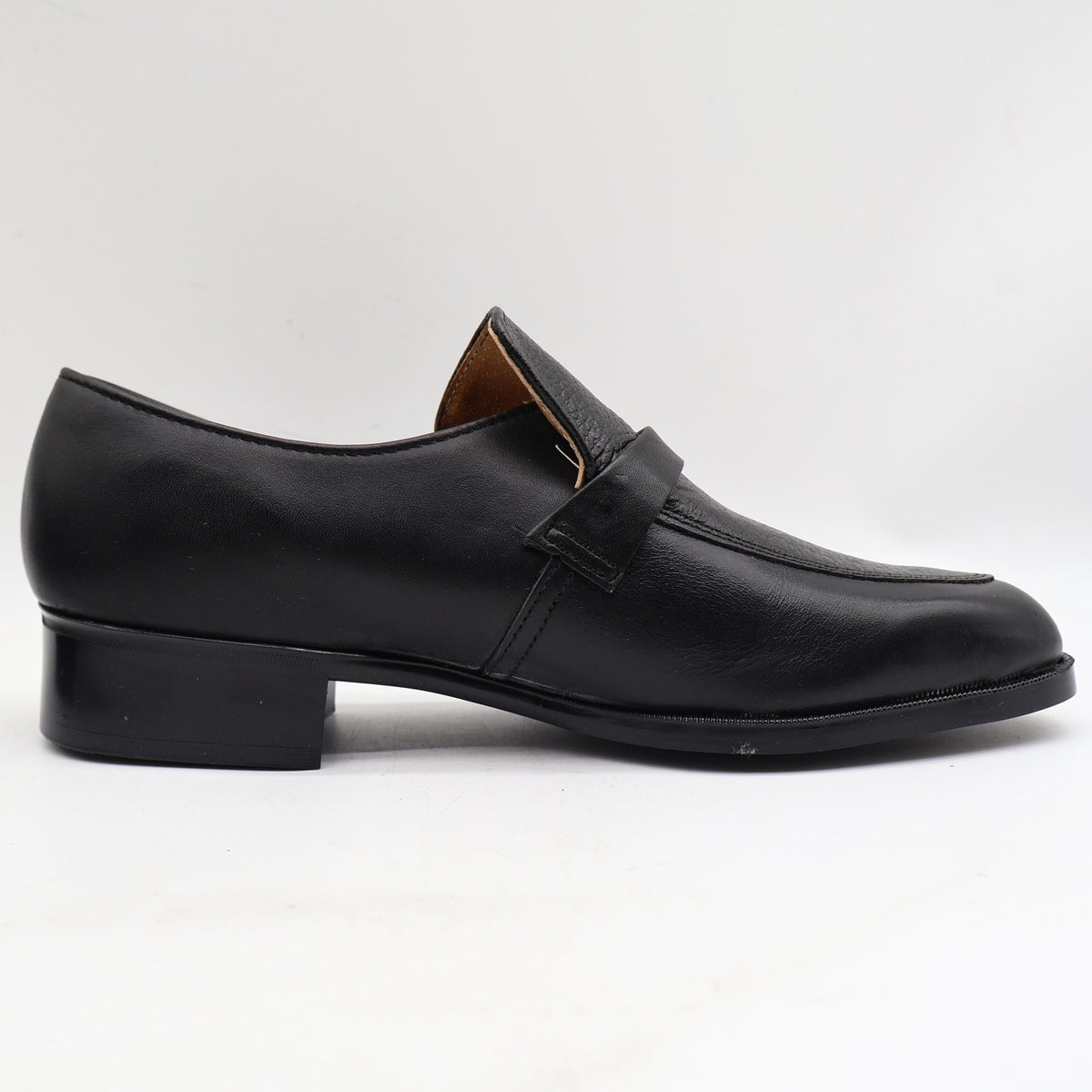 Barclay Slip On Loafers Mens 7 D Vintage Black Leather PermaSole USA 95183 - take2supply