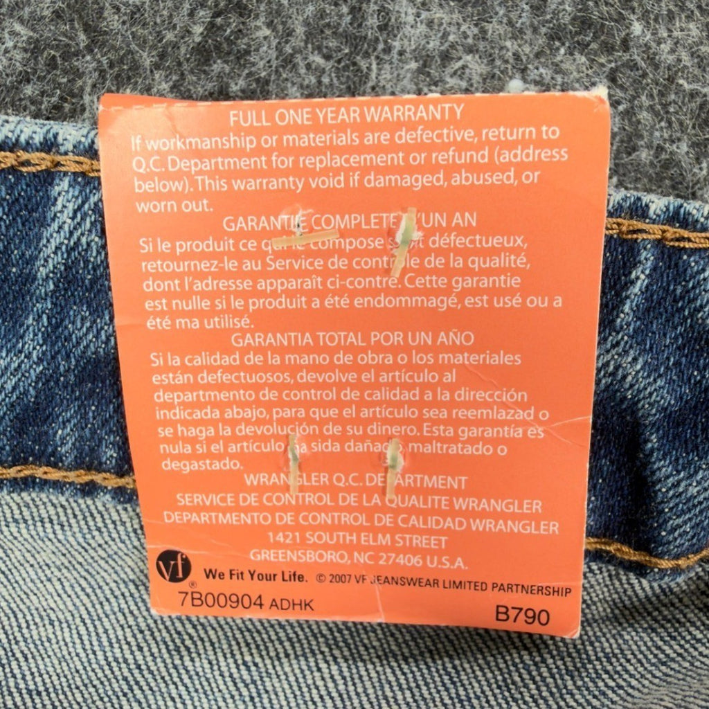 Wrangler Aura Jeans 10 SHT Blue Denim Instantly Slimming Straight Leg NWT - take2supply