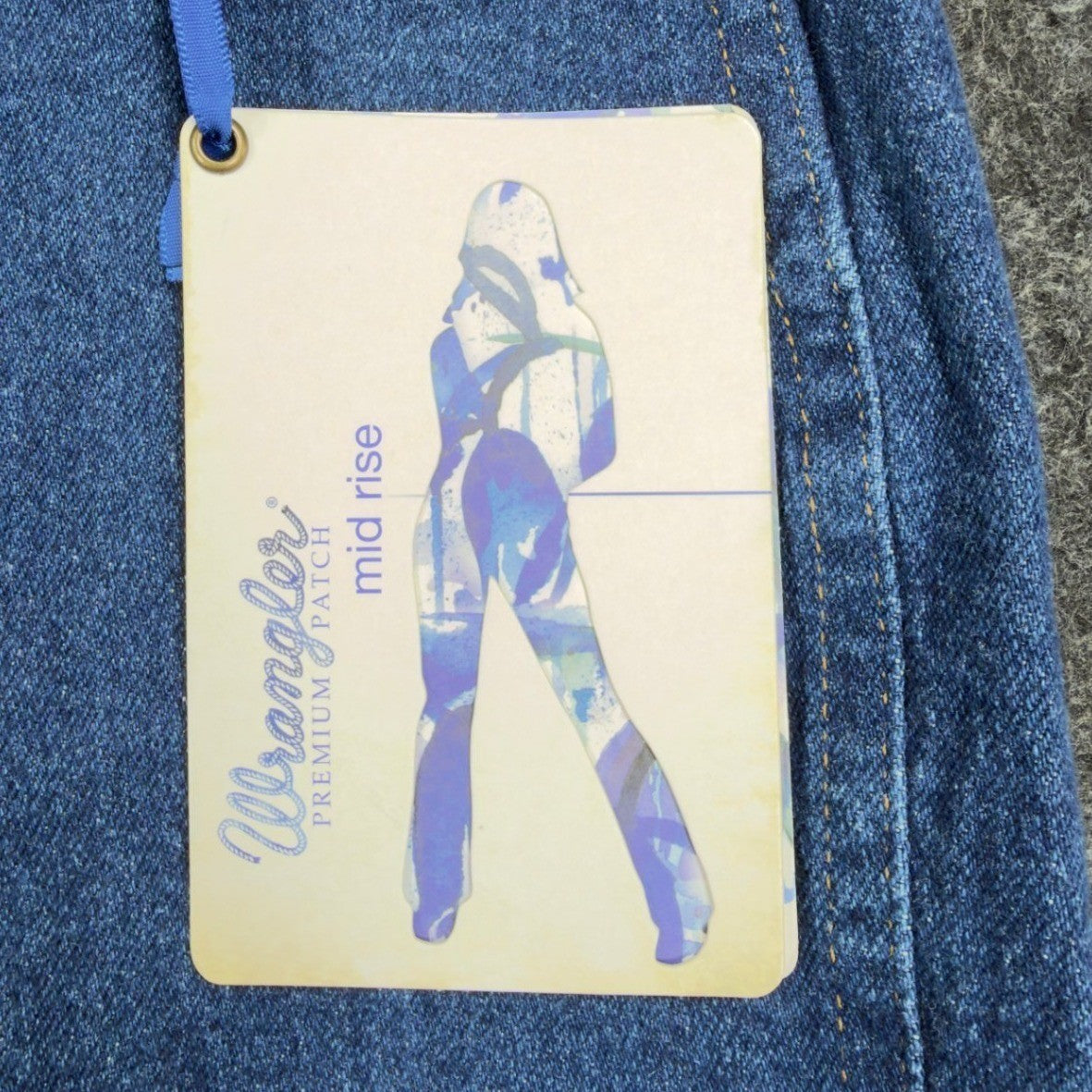 Wrangler Y2K Cowboy Cut Boot Cut Jeans Womens 9/10x32 Blue Denim NWT - take2supply
