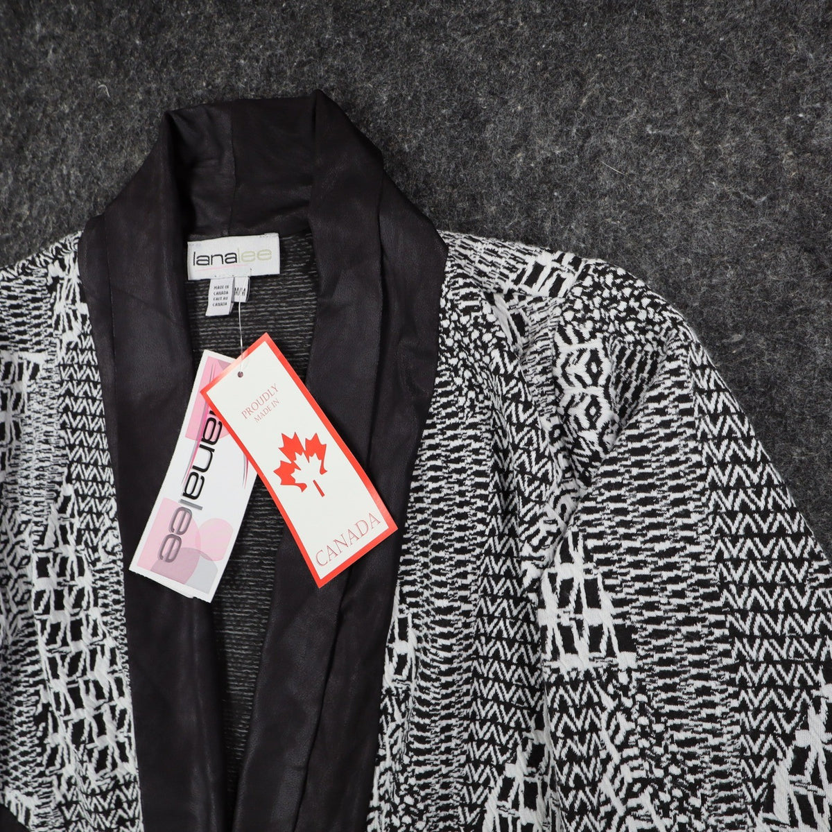 Lana Lee Cardigan Jacket Womens Medium Black White Geometric Open Front NWT - take2supply