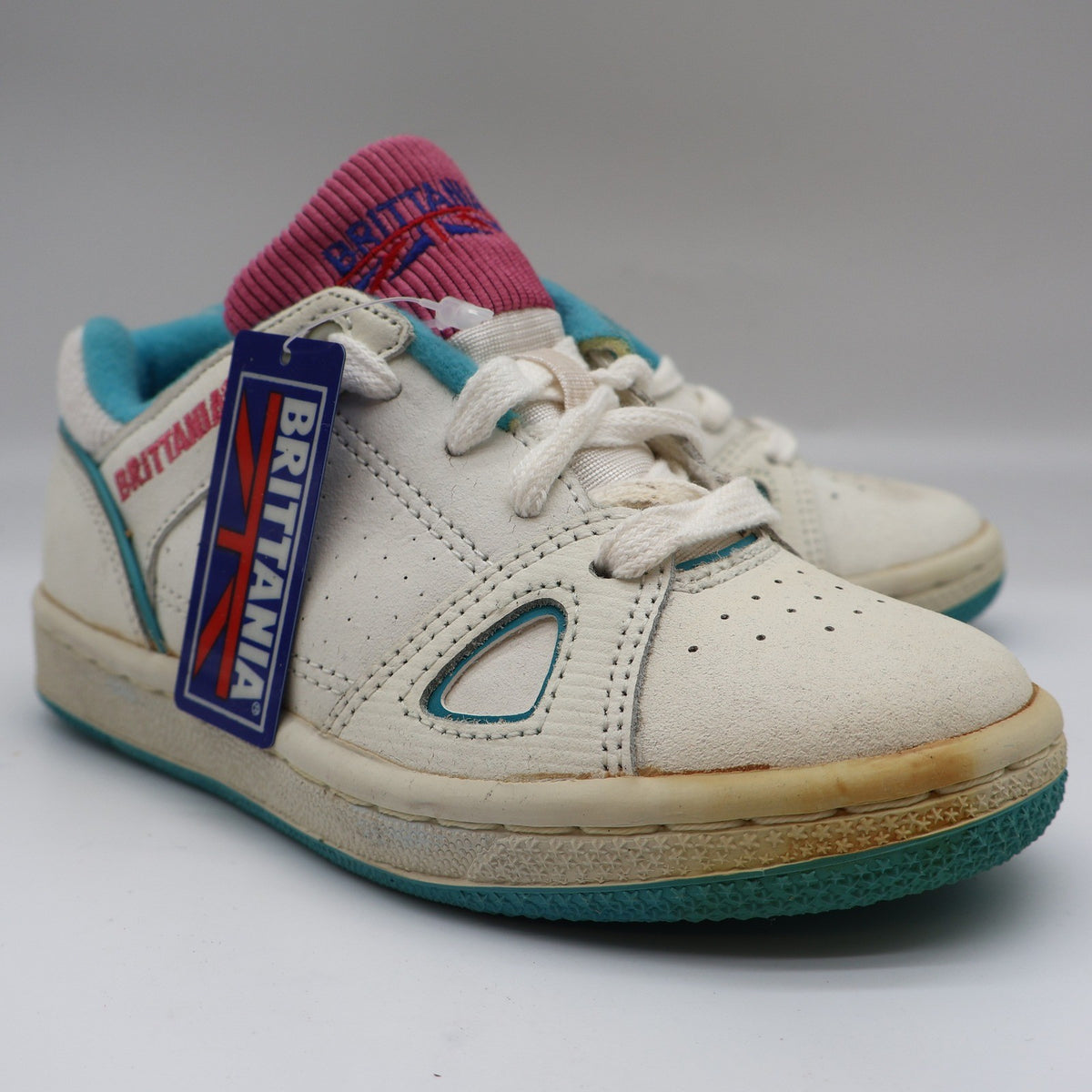 Brittania Sneakers Kids Size 1.5 Vintage 80s White Leather Teal Pink B98543G - take2supply
