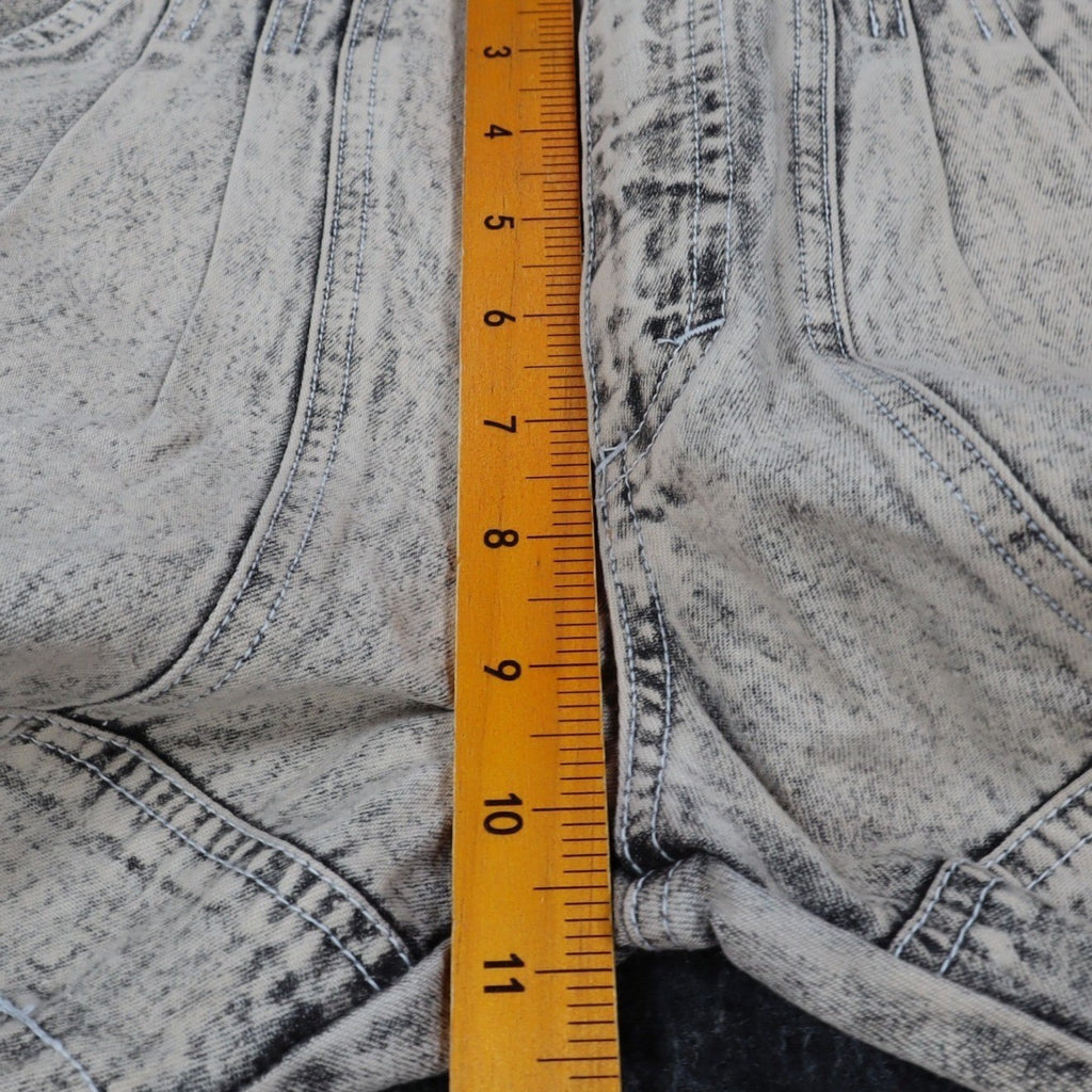 Lee Trekker Short Boys 10 Vintage 90s Cold Black Acid Wash Cotton Relaxed Fit - take2supply