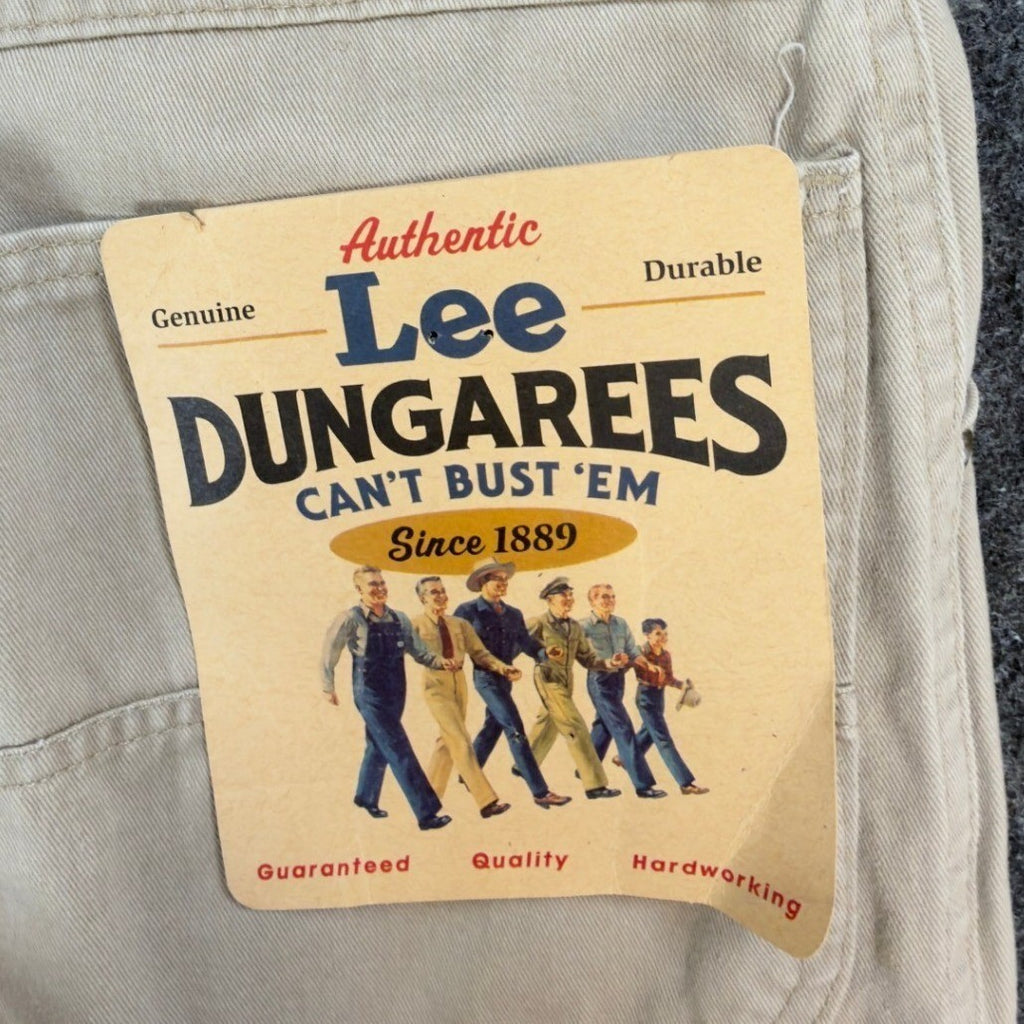 Lee Dungarees Cargo Shorts Mens 29 Khaki Cotton Relaxed Vintage 90s Made in USA - take2supply