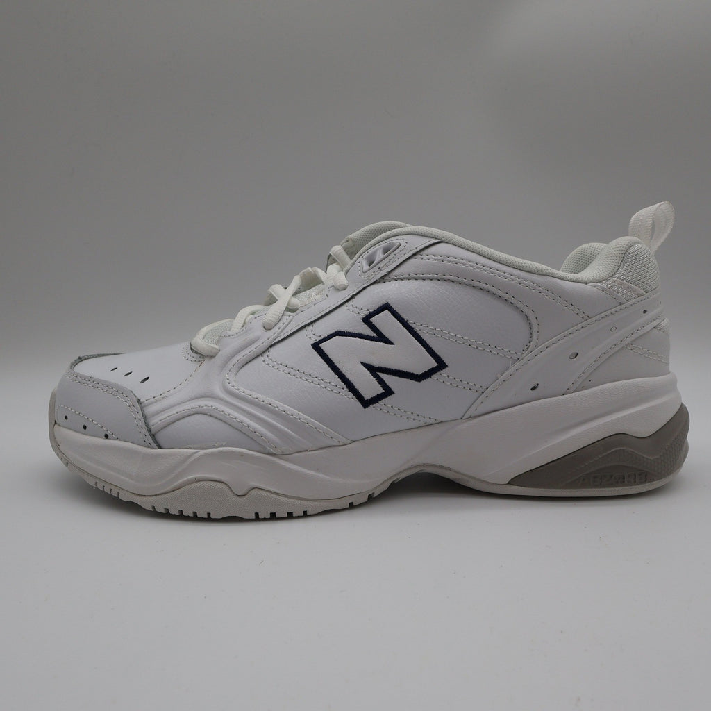 New Balance 624 Women's Cross Trainers White Leather Size 10 WX624WT2 - take2supply