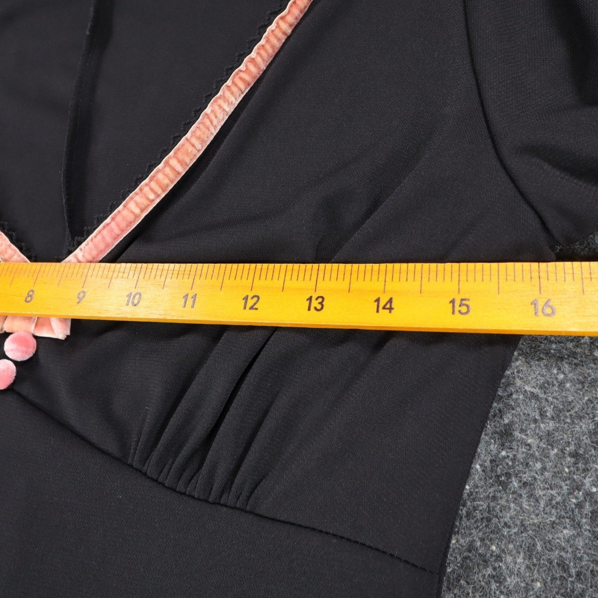 My Michelle Dress Medium Women Y2K Black Pink Velvet Trim V-Neck Sheath C832 - take2supply