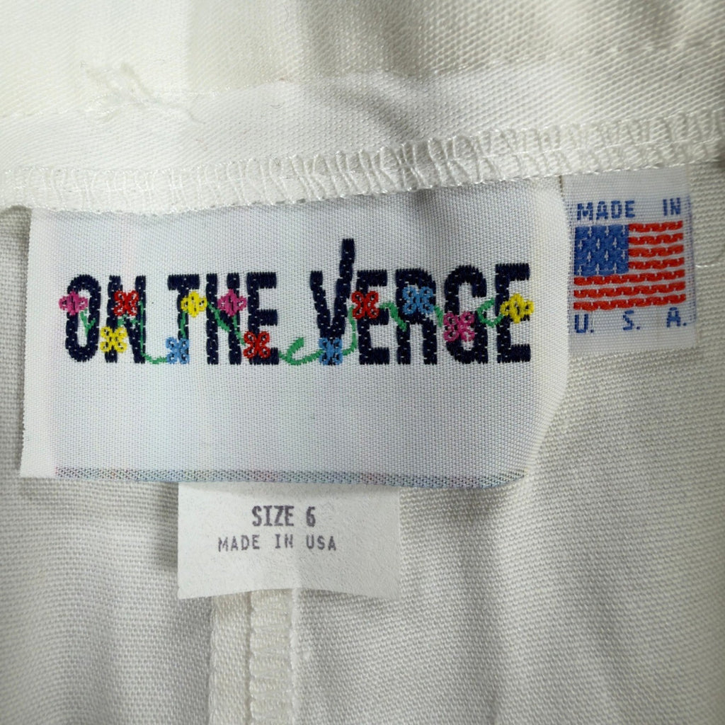 On The Verge Vintage 90s Pleated Shorts Womens 6 White Cotton NWT - take2supply