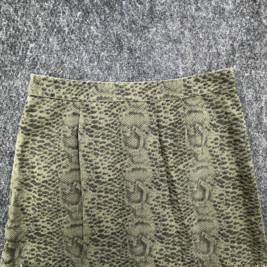 She + Sky Snake Print Denim Mini Skirt Women Large Green Distressed NWT - take2supply