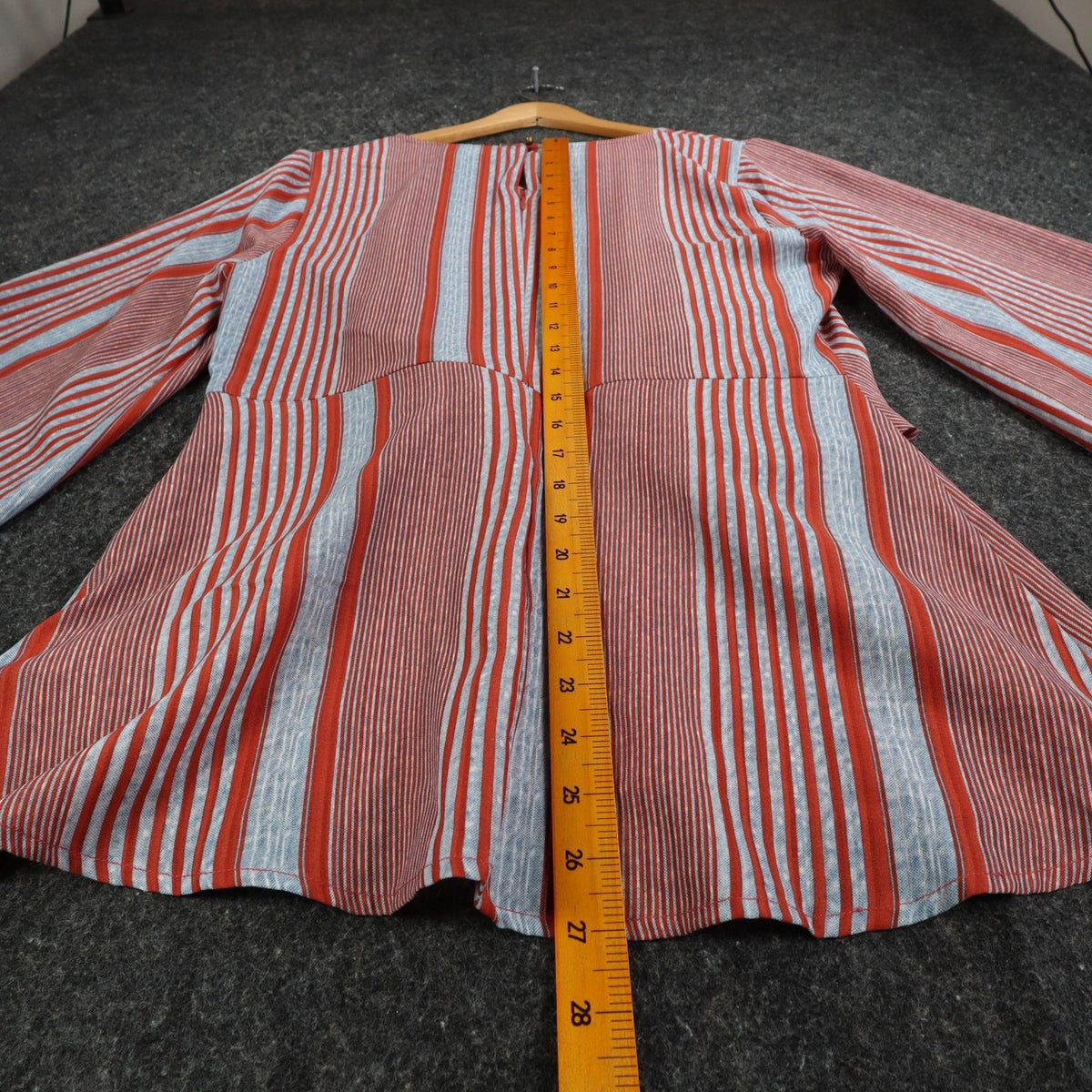Entro Striped Front Tie Blouse Womens Size L Red Blue Bell Sleeve Top NEW - take2supply