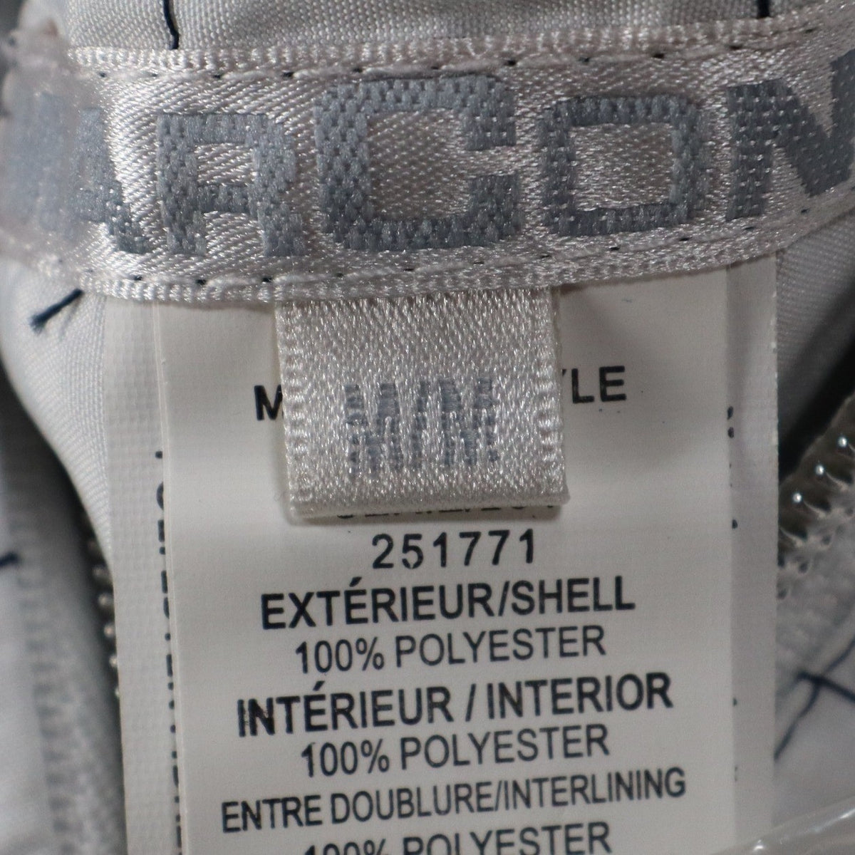 Marcona Reversible Quilted Jacket Womens Medium White Navy Grid Snap Front NWT - take2supply