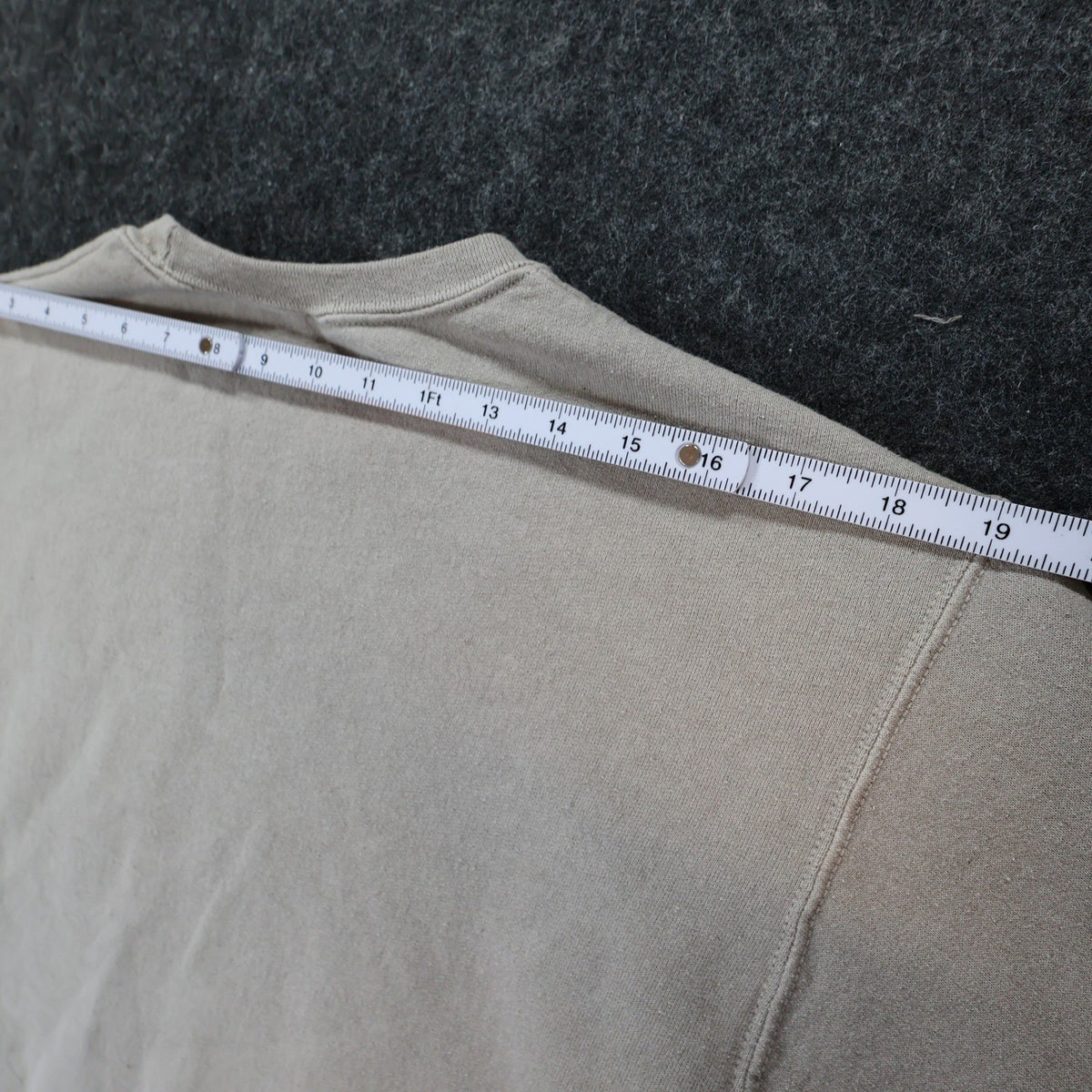 Fruit of the Loom Sweatshirt Unisex XS Tan Excellent Vintage Graphic Print - take2supply