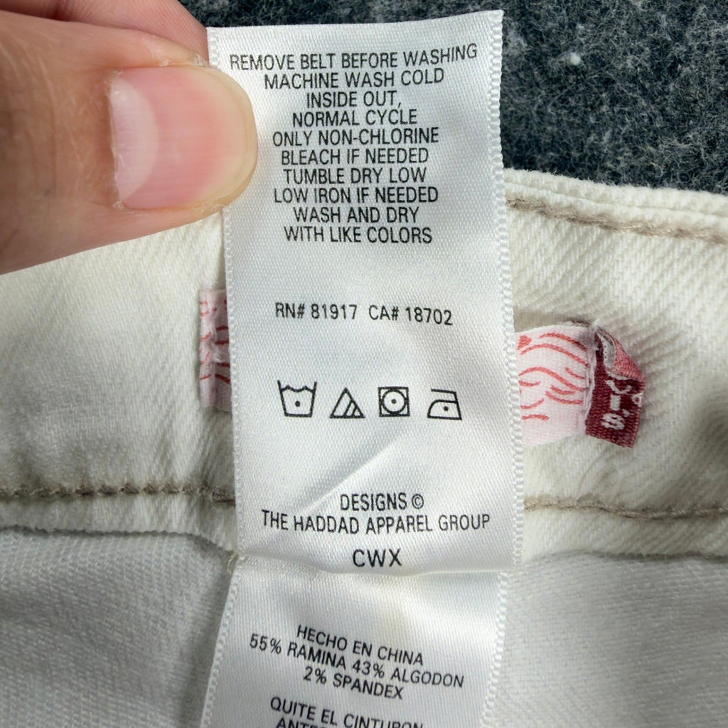 Levi's 2006 Y2K Bermuda Shorts Girls 10 White Denim NWT Belted C679 - take2supply