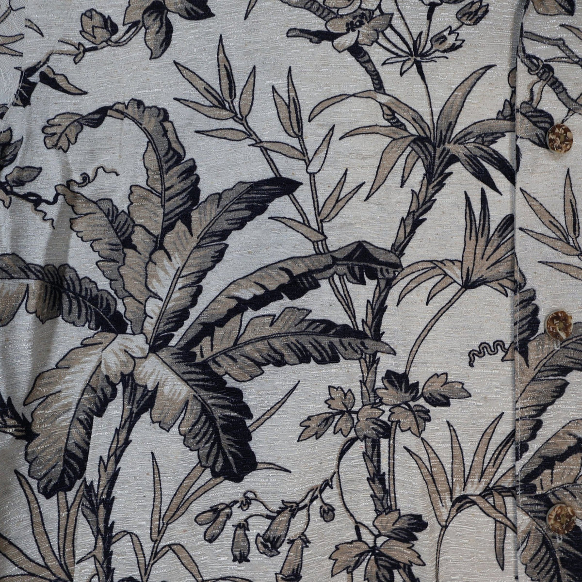 Bugle Boy Classics Button Up Shirt Mens XL Beige New Silk Rayon Tropical Floral - take2supply