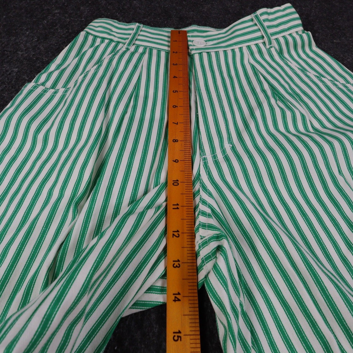 Hang Ten Shorts Womens 3/4 Vintage 80s Green White Striped Cotton High Waist NWT - take2supply