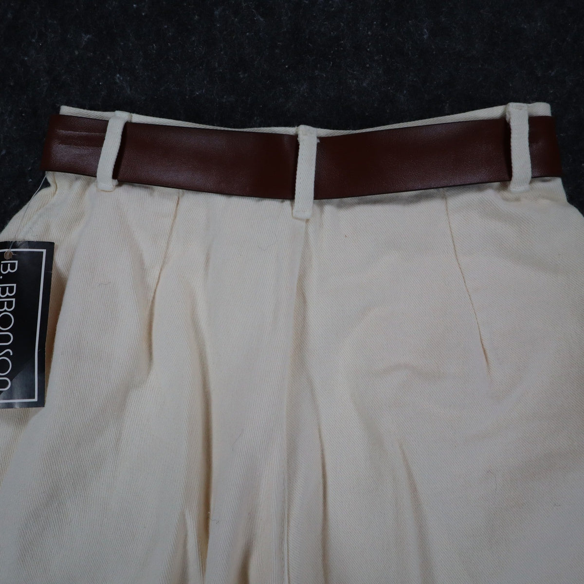 B. Bronson Shorts Womens 3 Vintage 90s Natural Cotton Pleated High Waist Belted - take2supply