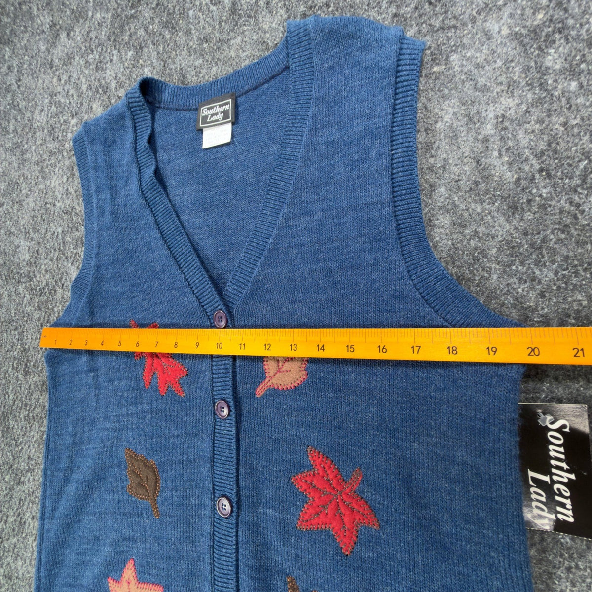 Southern Lady Vintage Sweater Vest Womens M Blue Leaf Embroidered Deadstock NWT - take2supply