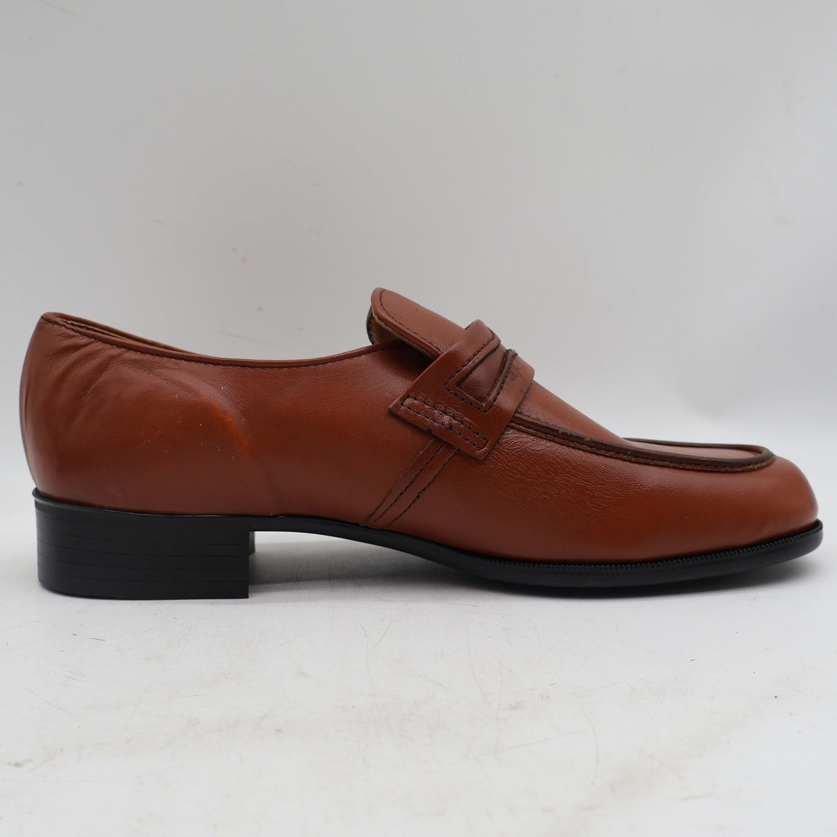 Barclay Penny Loafers Mens 8.5 D Vintage Brown Leather Moc Toe Made in USA - take2supply
