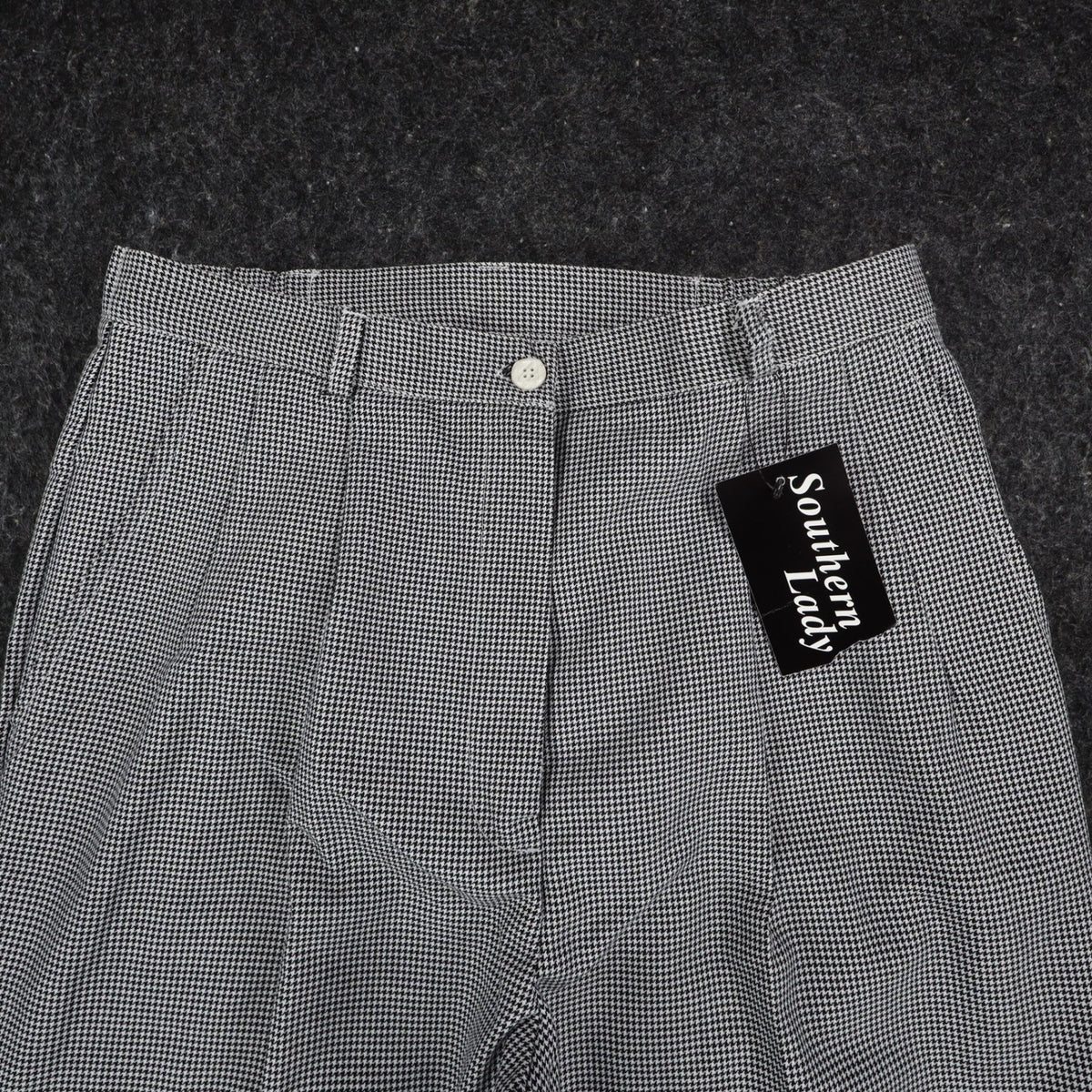 Southern Lady Dress Pants Womens 10 Petite Black White Houndstooth Pleated New - take2supply