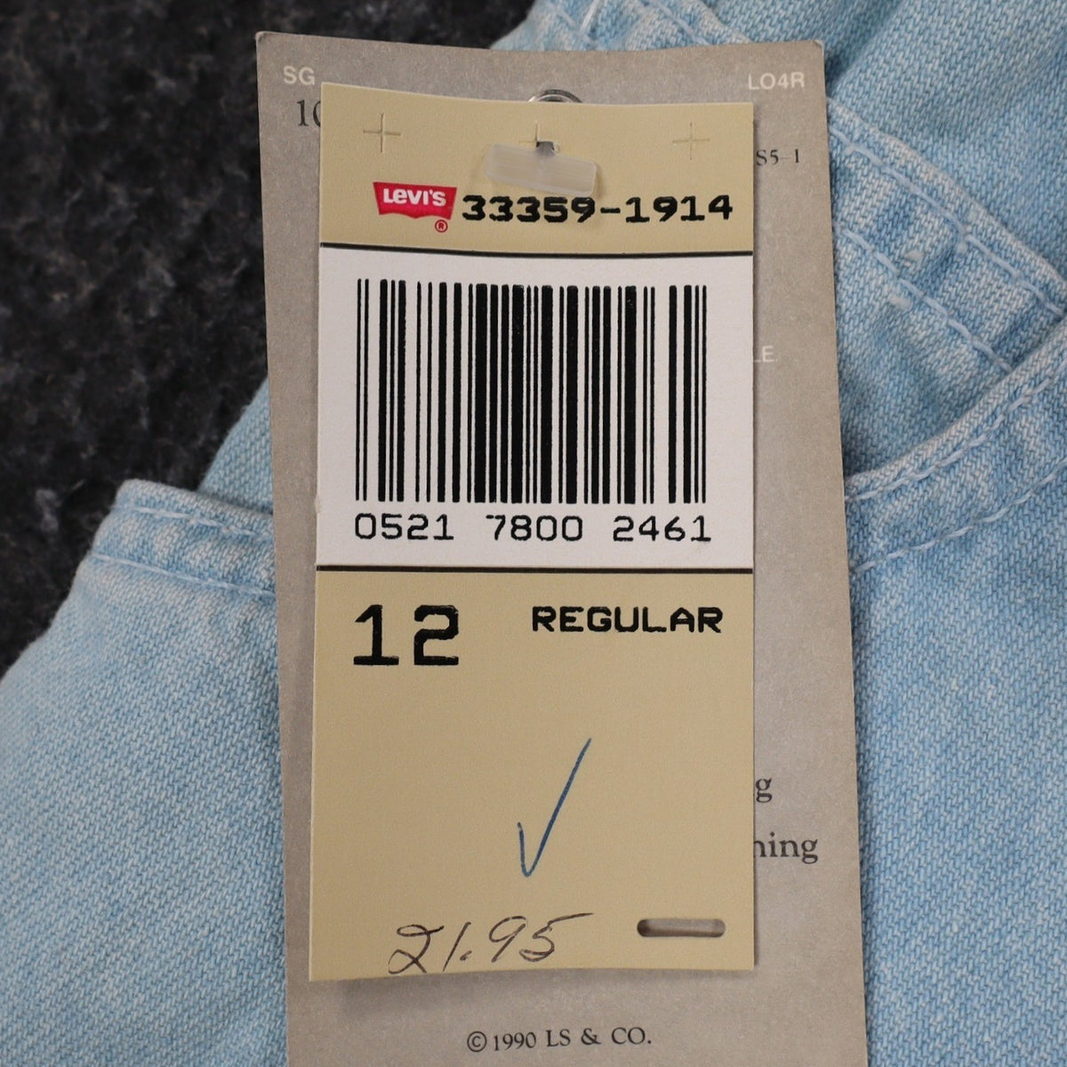 Levi's 917 Shorts Womens 12 Vintage 90s Light Wash Denim Made in USA Deadstock - take2supply