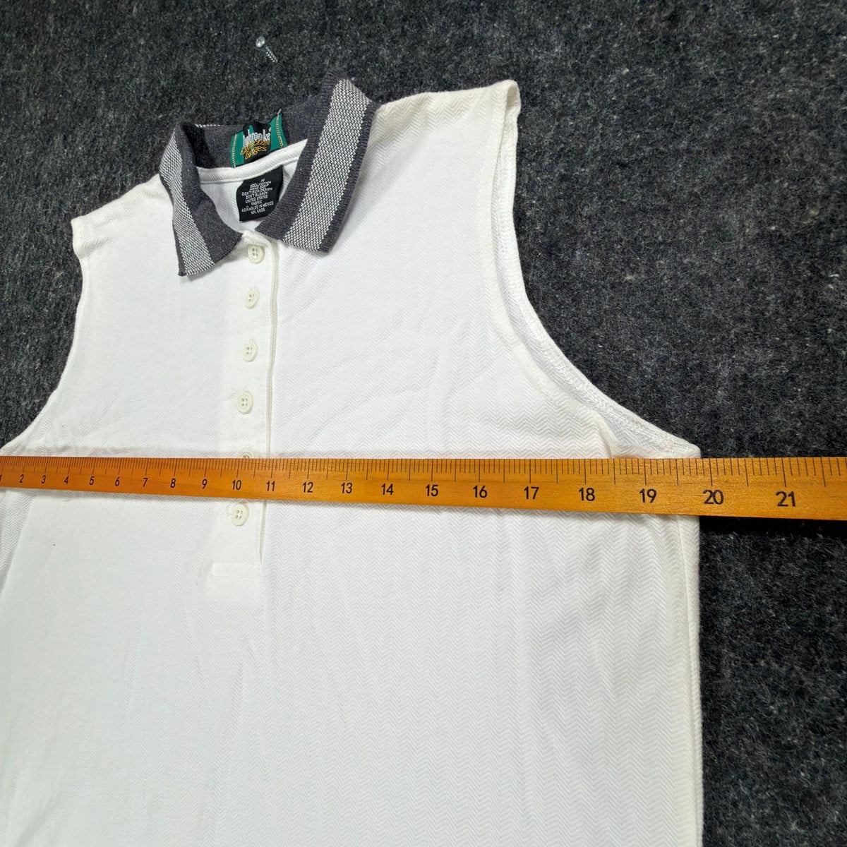 Dunbrooke Vintage Sleeveless Polo Top Womens M White Cotton Herringbone NWT - take2supply
