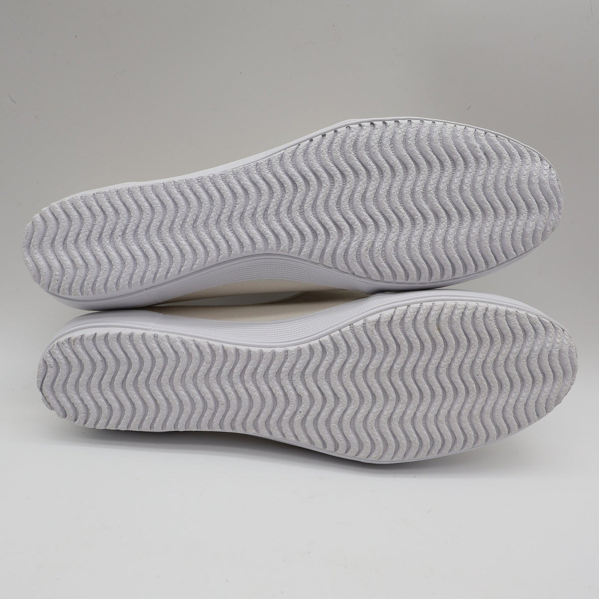 Grasshoppers Skipjack II Women 10 White Canvas Hook Loop Slip On Sneaker EF20000 - take2supply