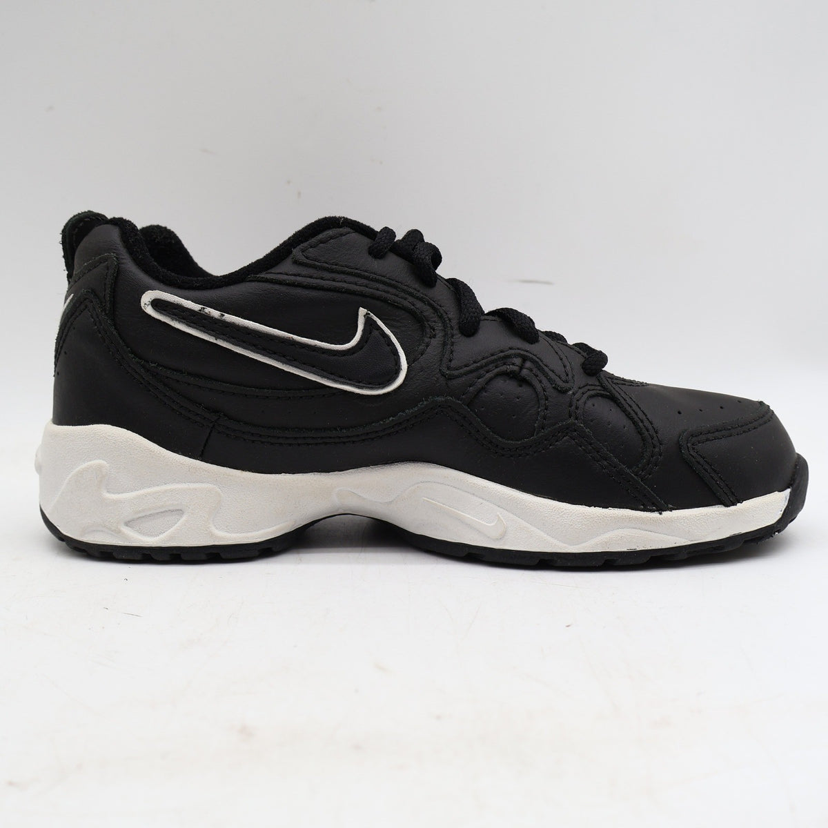 Nike Diverge BG Size 3.5Y Vintage 1999 Black White Cross Training 153328-004 - take2supply