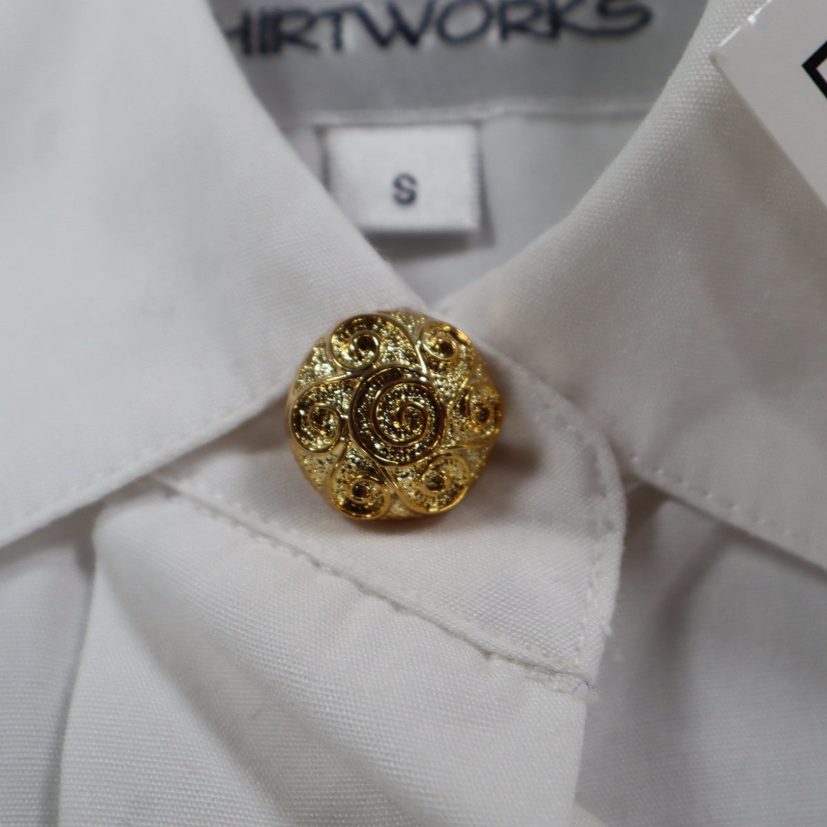 Shirtworks Christmas Shirt Womens S White Embroidered NWT NOS - take2supply