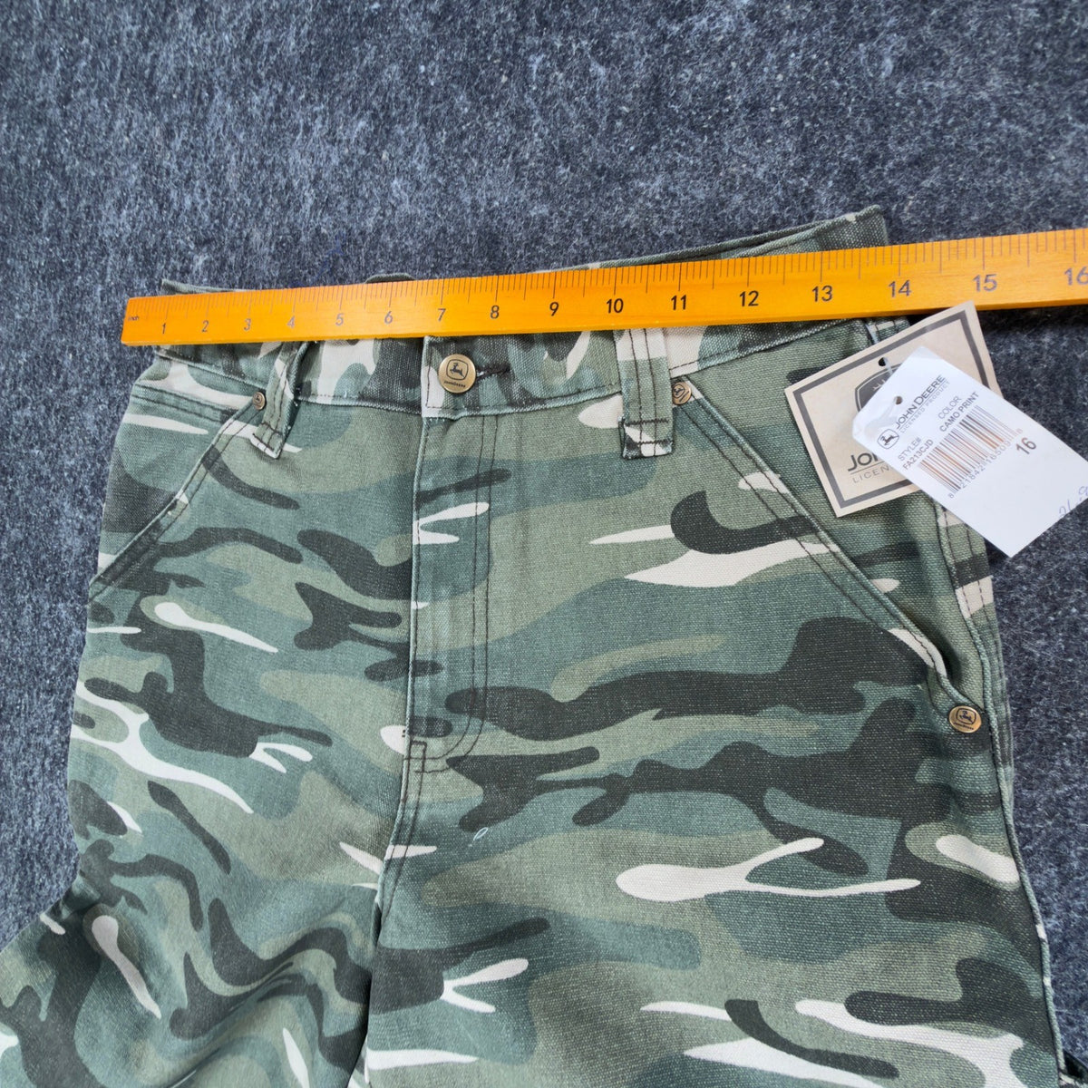 John Deere Carpenter Pants Boys 16 Y2K Camo Cotton Canvas Workwear Deadstock NWT - take2supply
