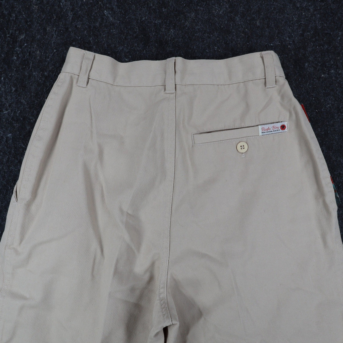 Bugle Boy Pleated Shorts Womens 9 Vintage 90s Khaki Deadstock 80705W27 - take2supply
