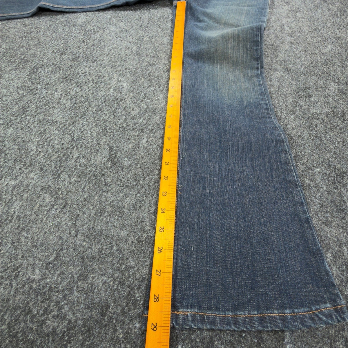 Carhartt Traditional Fit Boot Cut Jeans Women 6 X 28 Blue Denim New - take2supply