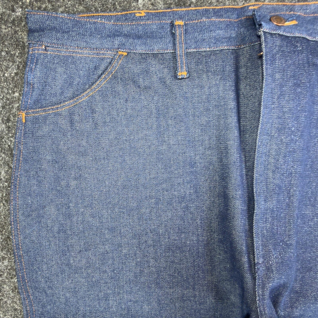 Wrangler Vintage 80s Bootcut Jeans Mens 44x32 Blue Cotton USA Made NOS NWT - take2supply