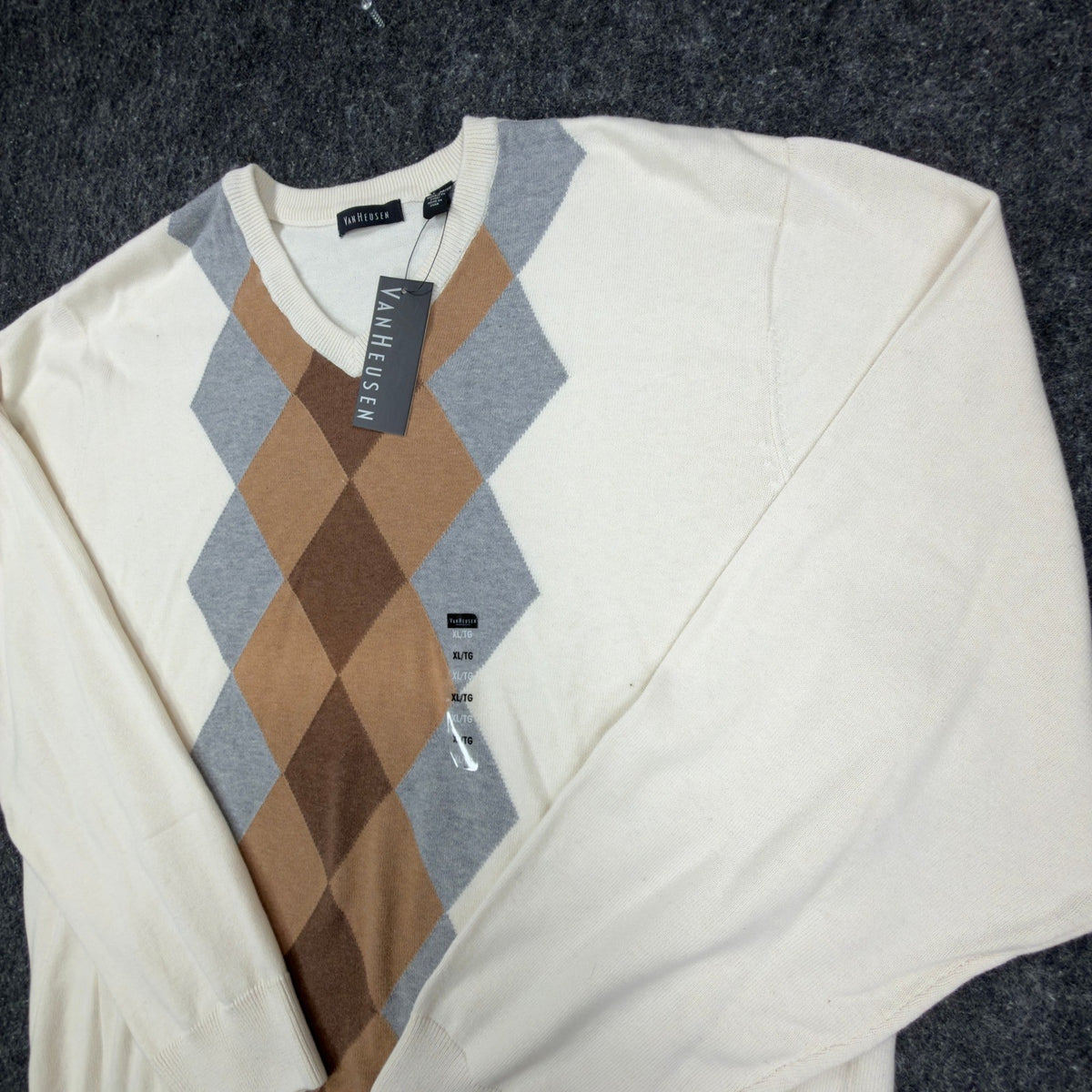 Van Heusen Argyle V-Neck Sweater Mens XL Cream Brown Grey Cotton NWT - take2supply