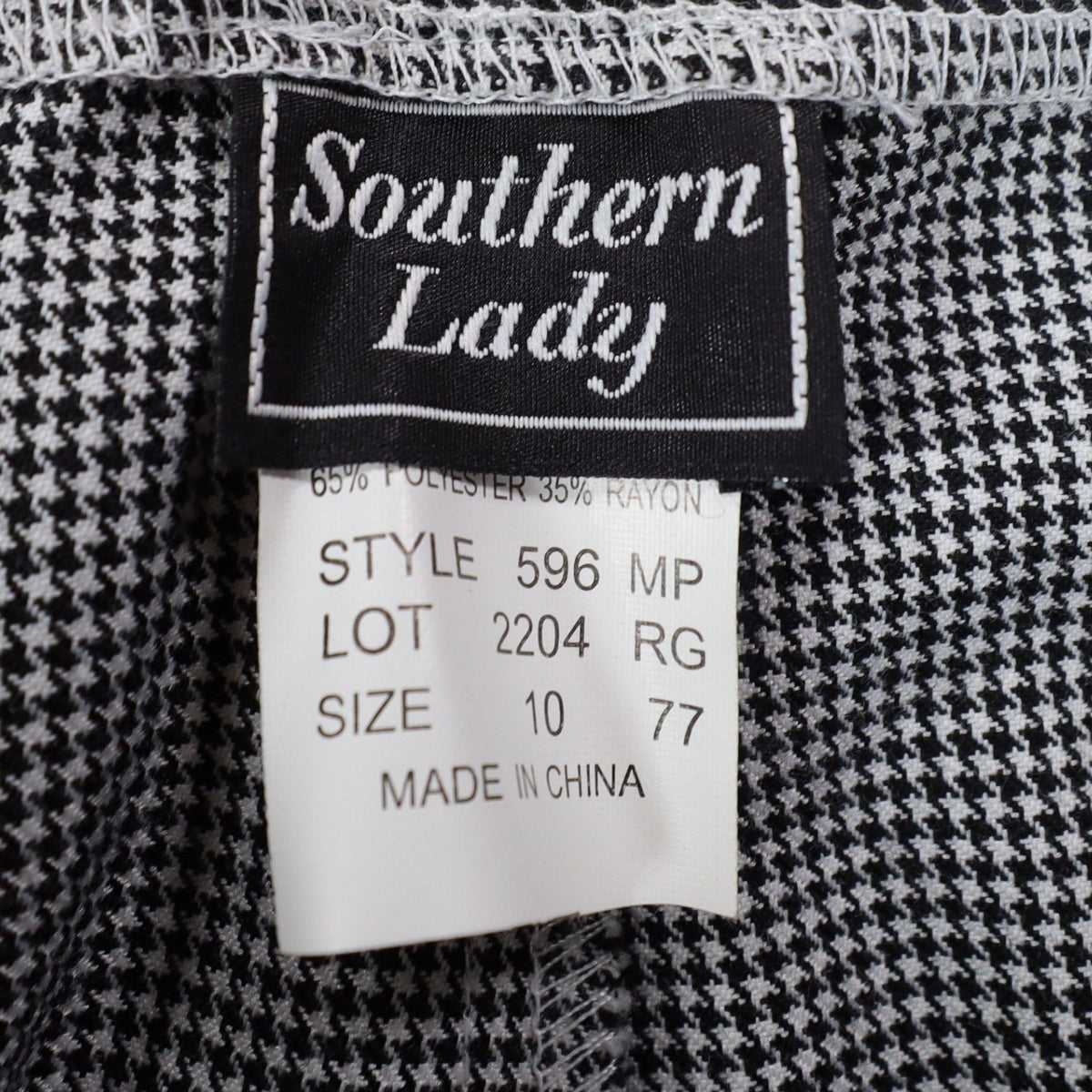 Southern Lady Dress Pants Womens 10 Petite Black White Houndstooth Pleated New - take2supply
