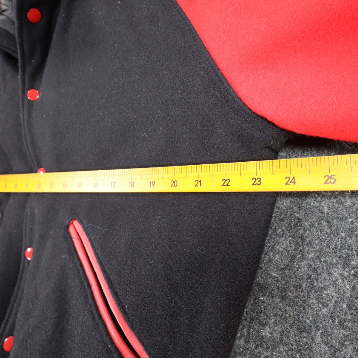 Howe Varsity Jacket Mens Large Vintage Black Red Wool Sailor Collar USA Made CJ4 - take2supply