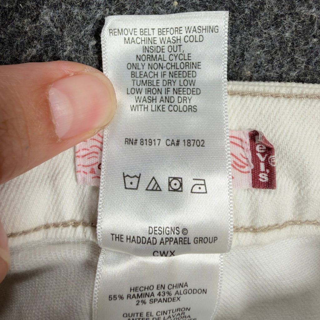 Levi's Y2K Denim Bermuda Shorts Girls 10 White Ramie Blend NWT - take2supply