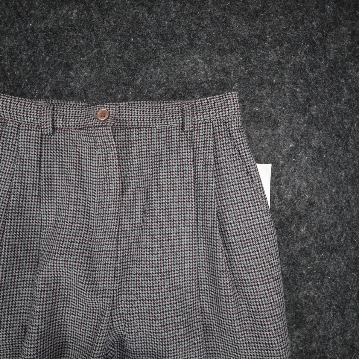 Southern Lady Plaid Dress Pants Womens 8 Vintage Grey Burgundy Pleated Trousers - take2supply