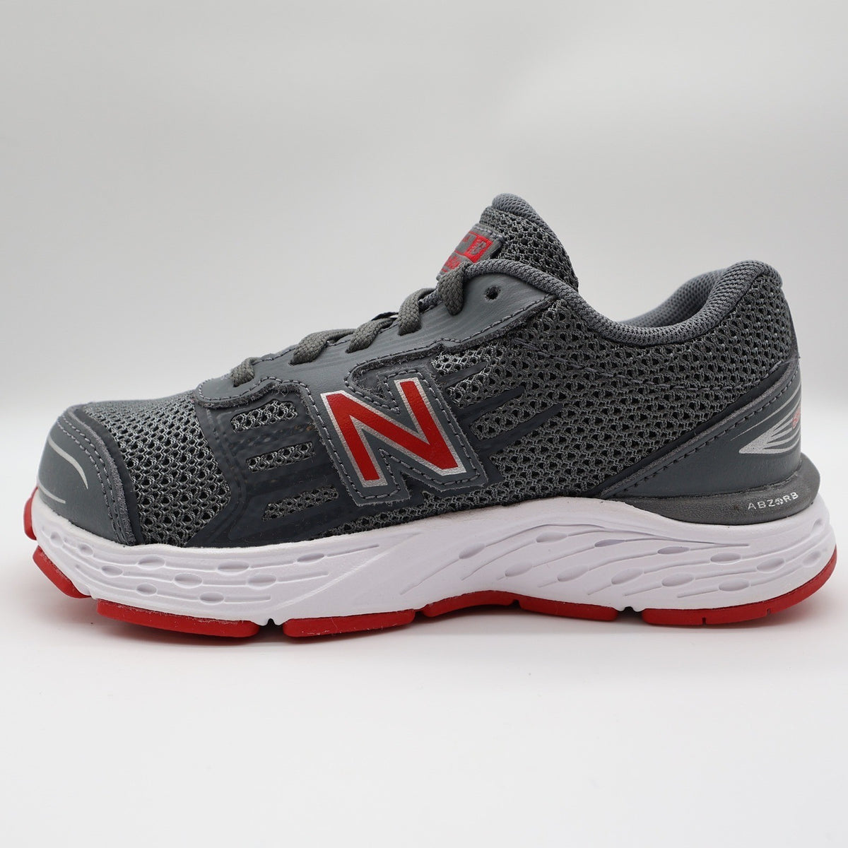 New Balance 680v3 Running Shoes Boys Size 12.5 Grey Red TechRide YP680LR - take2supply
