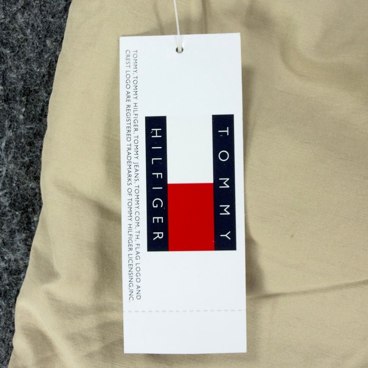 Tommy Hilfiger Y2K Cargo Shorts Boys 6 Khaki Cotton Nylon NWT New - take2supply