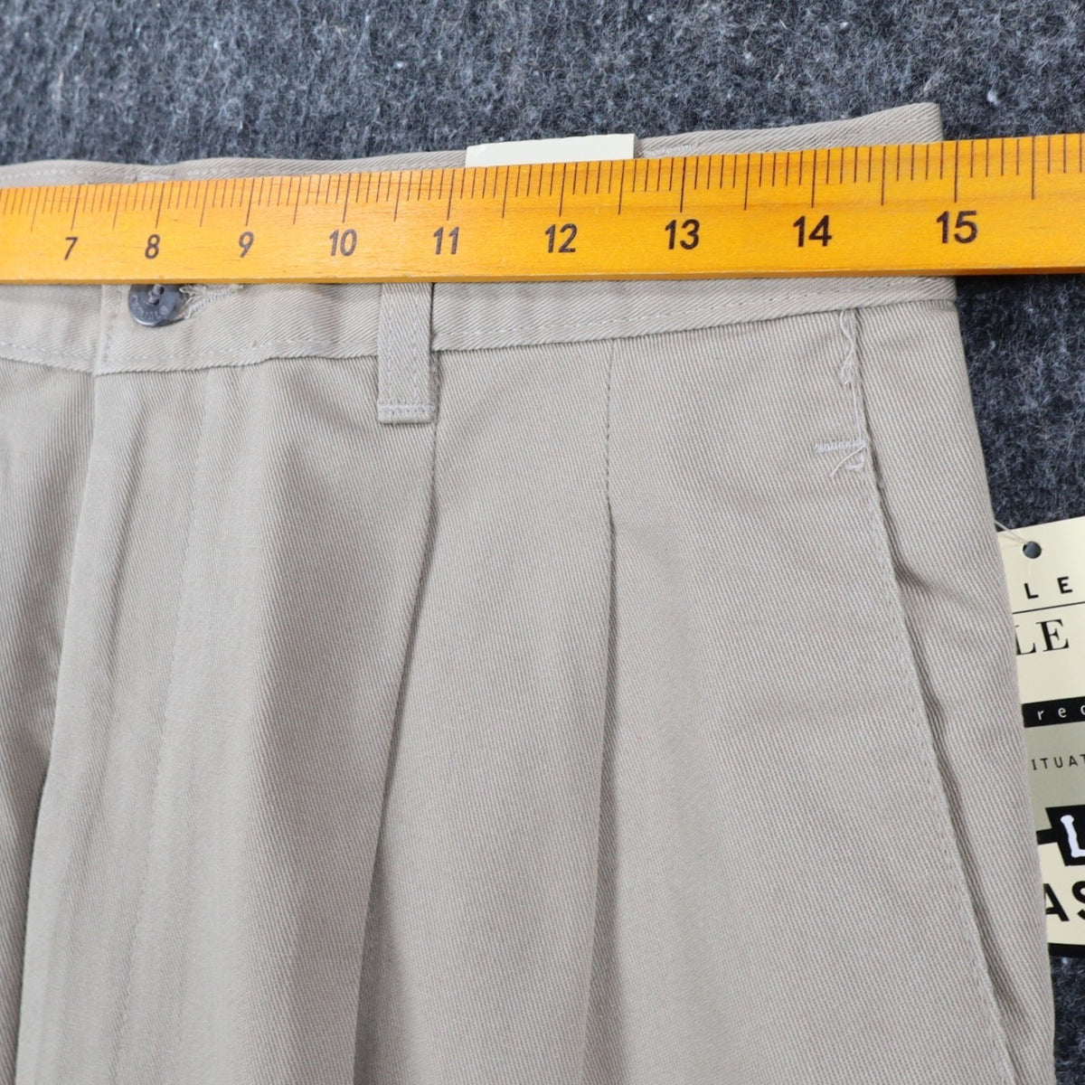 Lee Casuals Pleated Chino Pants Womens 12 M Khaki Cotton Wrinkle Free NWT - take2supply