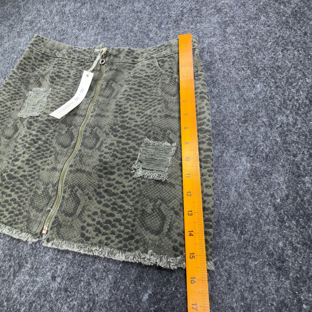 She + Sky Snake Print Denim Mini Skirt Women Large Green Distressed NWT - take2supply