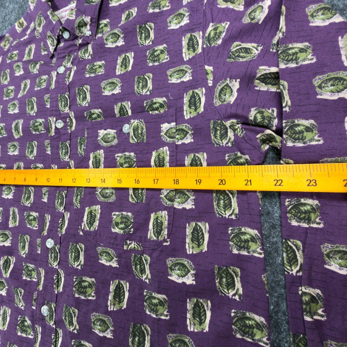 Wrangler 90s Rugged Wear Shirt Mens M Purple Cotton Leaf Print NWT R960LLV - take2supply